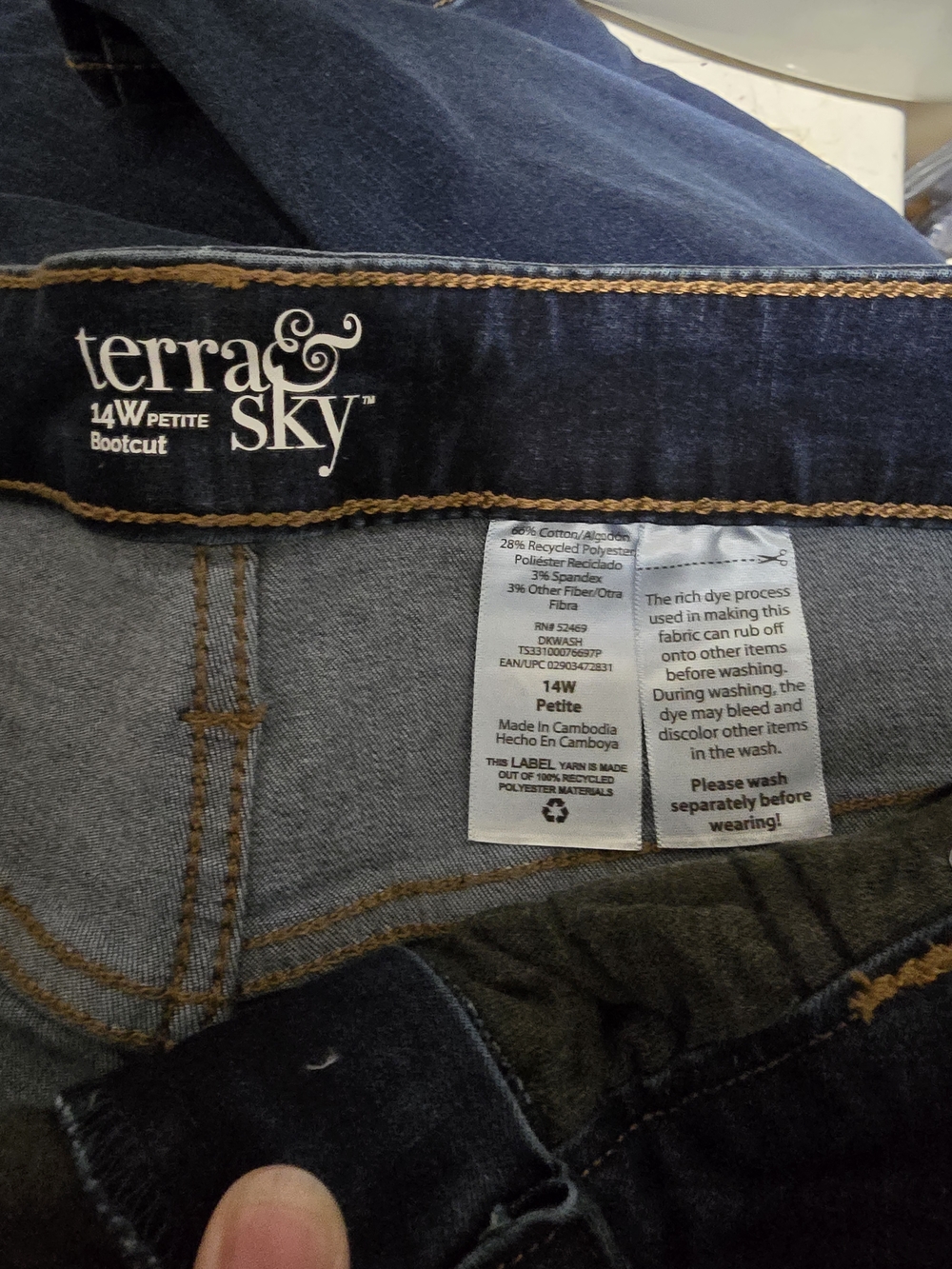 Terra & Sky Dark Blue Flare Jeans - Mid-Rise Stretch - Picture 3 of 3